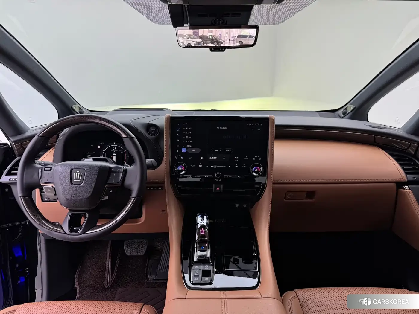 Toyota Vellfire 2025 Черный из Китая, фото 5