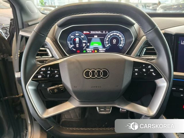 Audi Q4 e-tron 2025 Темно-серый из Китая, фото 5