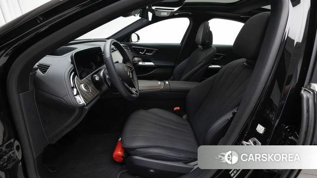 Mercedes-Benz E-Class W214 2025 Черный из Кореи, фото 5