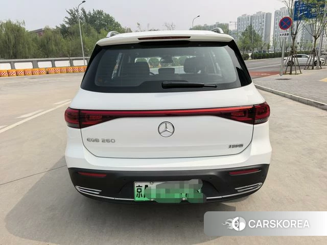 Mercedes-Benz EQB 2024 Белый из Китая, фото 5