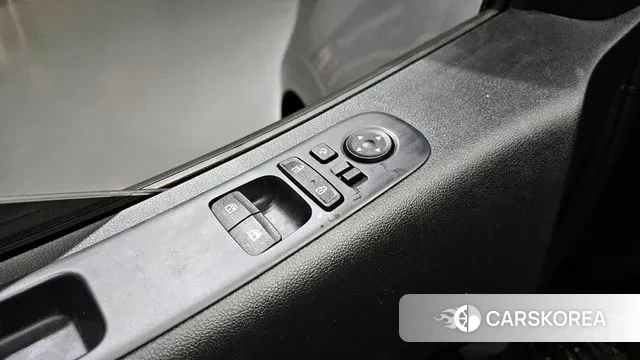 Hyundai Staria 2024 Серебряный из Кореи, фото 5