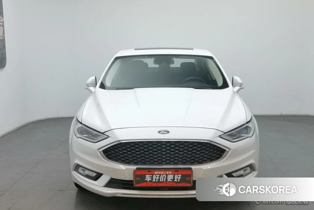 Ford Mondeo 2020 Белый из Китая, фото 5
