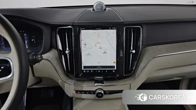 Volvo XC60 second Generation 2022 Синий из Кореи, фото 5