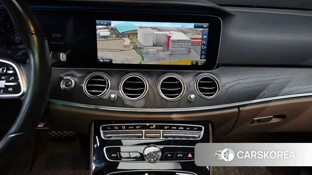 Mercedes-Benz E-Class W213 2019 Белый из Кореи, фото 5