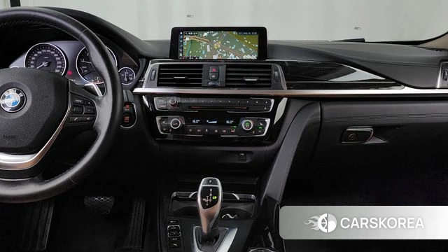 BMW 4 Series (F32) 2018 Серебристо-серый из Кореи, фото 5