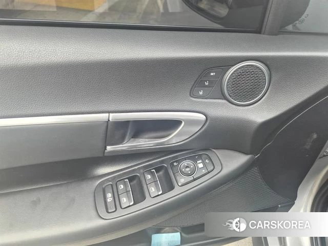 Hyundai Sonata (DN8) 2019 Серебристо-серый из Кореи, фото 5