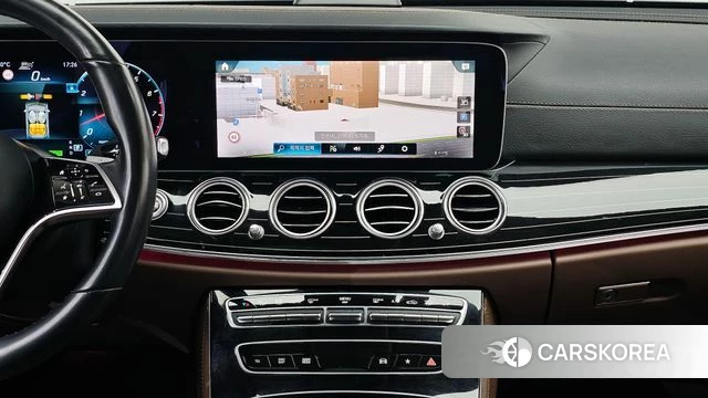 Mercedes-Benz E-Class W213 2021 Черный из Кореи, фото 5