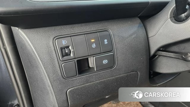 Hyundai Staria 2022 Серый из Кореи, фото 5