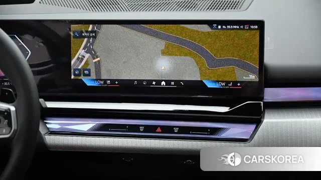 BMW 5 Series (G60) 2024 Белый из Кореи, фото 5