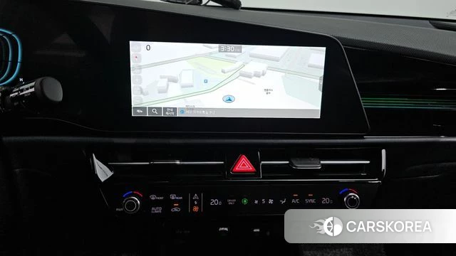 Kia Di Ol Nu Niro 2023 Белый из Кореи, фото 5