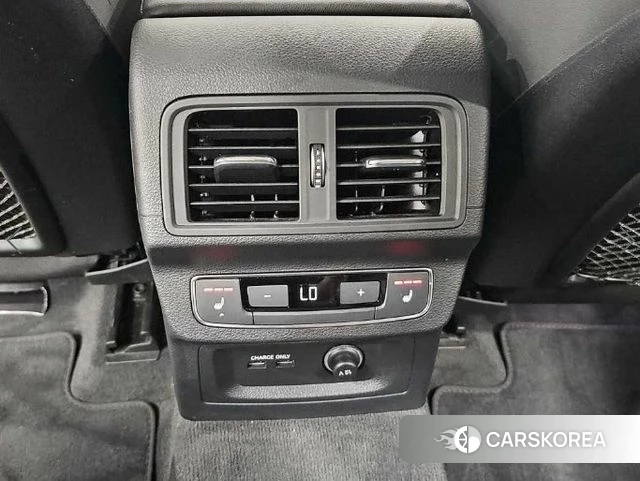 Audi Q5 (FY) 2022 Белый из Кореи, фото 5