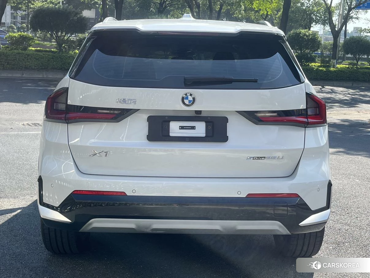 BMW X1 2025 Белый из Китая, фото 5
