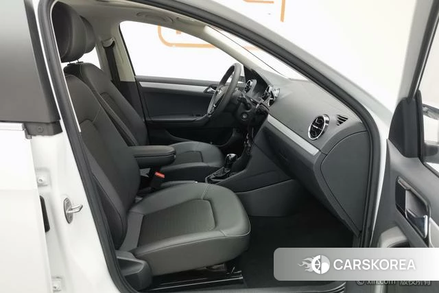 Jetta VA3 2022 Белый из Китая, фото 5