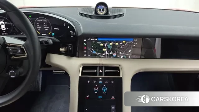 Porsche Taycan 2022 Красный из Кореи, фото 5