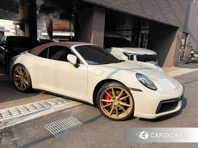 Porsche 911(992) 2021 Серебристо-серый из Кореи, фото 5