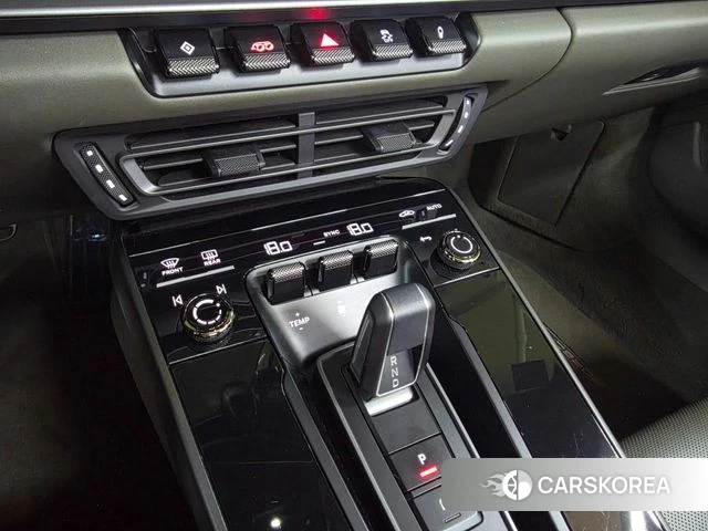 Porsche 911(992) 2020 Серебристо-серый из Кореи, фото 5