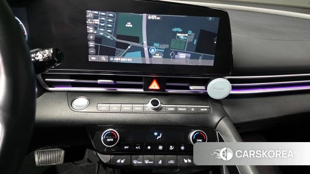 Hyundai Avante (CN7) 2020 Светло-серебряный цвет из Кореи, фото 5