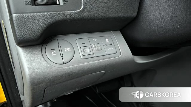 Hyundai The New Grand Starex 2018 Желтый из Кореи, фото 5