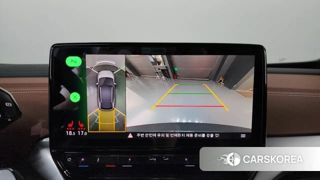 Volkswagen ID.4 2023 Белый из Кореи, фото 5