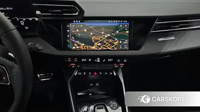 Audi A3 (8Y) 2025 Белый из Кореи, фото 5