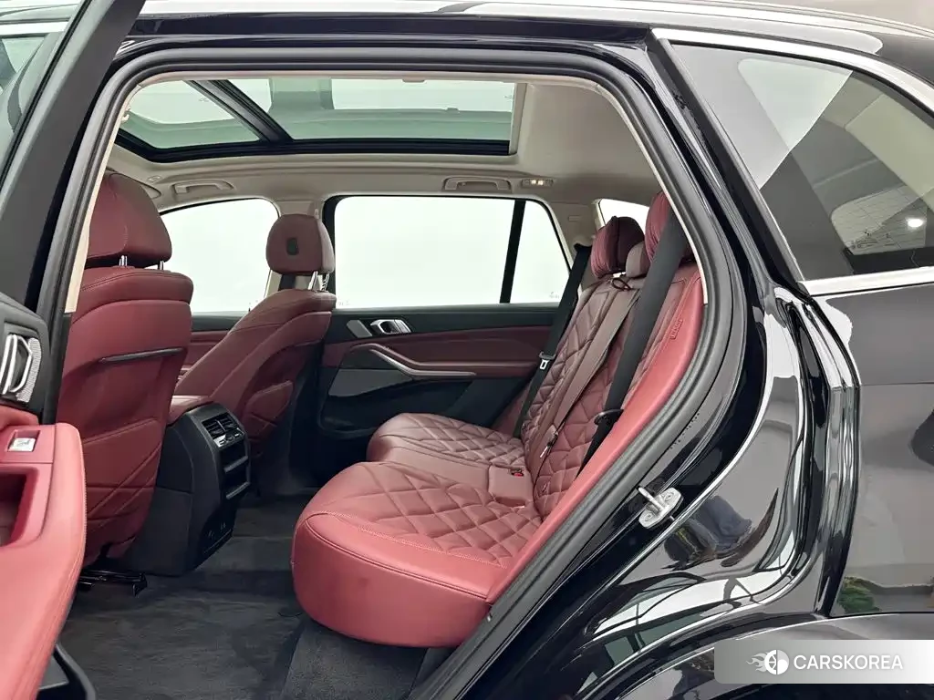 BMW X5 2023 Черный из Китая, фото 5