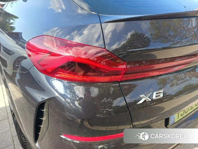 BMW X6 (G06) 2025 Черный из Кореи, фото 5