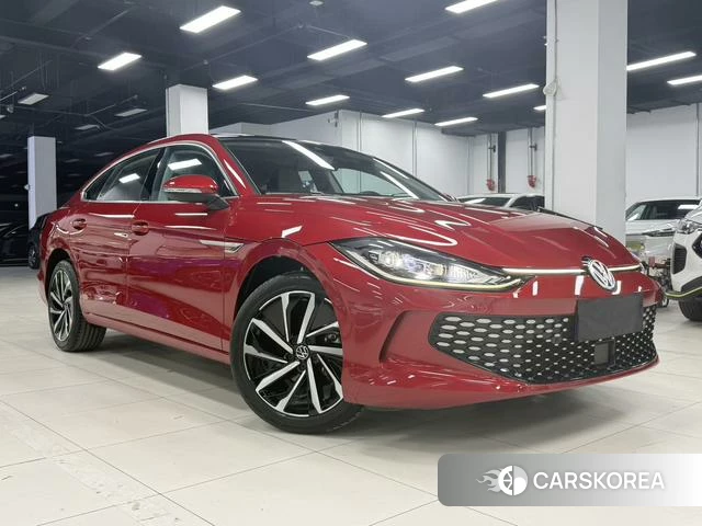 Volkswagen Lingdu 2022 Красный из Китая, фото 5