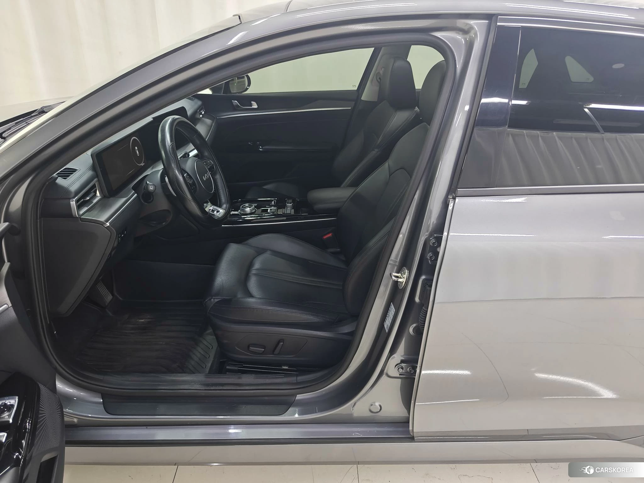 Kia K5 2021 Темно-серый из Китая, фото 5