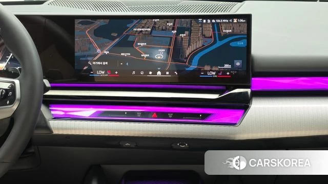 BMW 5 Series (G60) 2025 Черный из Кореи, фото 5