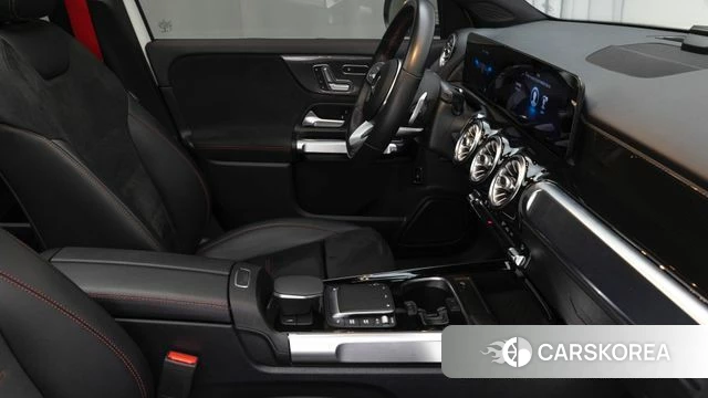Mercedes-Benz GLB-Class X247 2021 Белый из Кореи, фото 5