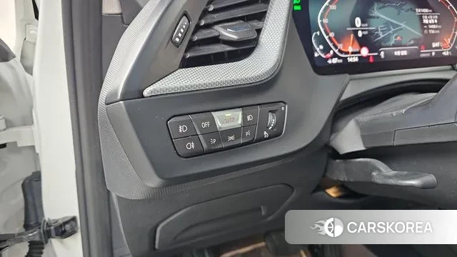 BMW 1 Series (F40) 2022 Белый из Кореи, фото 5