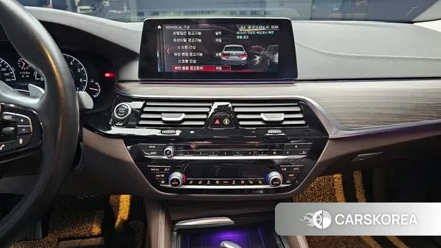 BMW 5 Series (G30) 2019 Белый из Кореи, фото 5