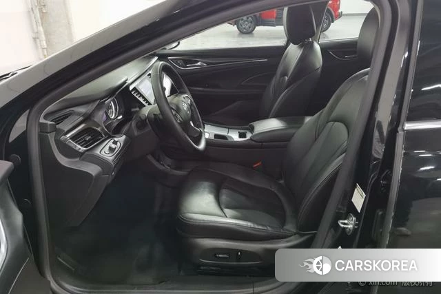 Buick Lacrosse 2023 Черный из Китая, фото 5