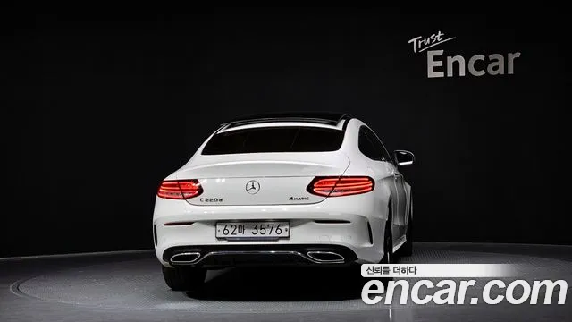 Mercedes-Benz C-Class W205 2019 Белый из Кореи, фото 5