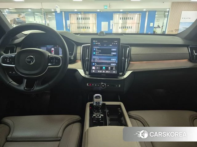 Volvo XC90 second Generation 2025 Белый из Кореи, фото 5