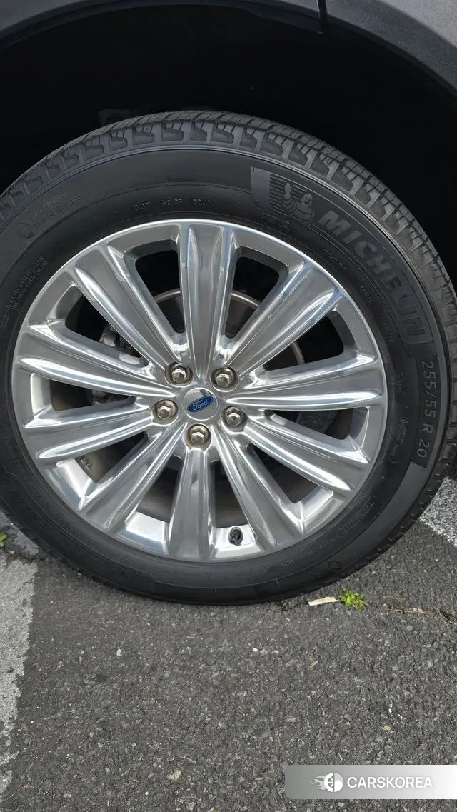 Ford Explorer 6th Generation 2019 Белый из Кореи, фото 5