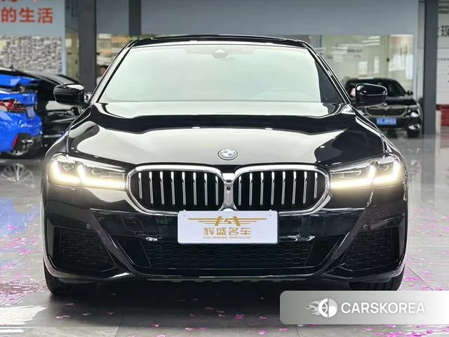 BMW 5 series 2020 Черный из Китая, фото 5