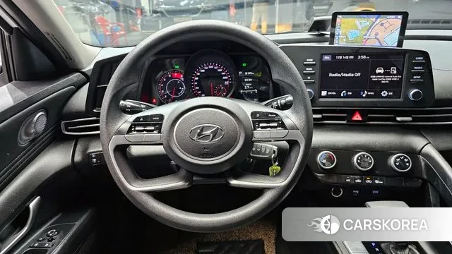 Hyundai Avante (CN7) 2022 Белый из Кореи, фото 5