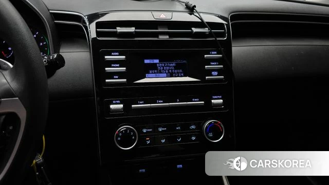 Hyundai Tucson (NX4) 2022 Серебристо-серый из Кореи, фото 5