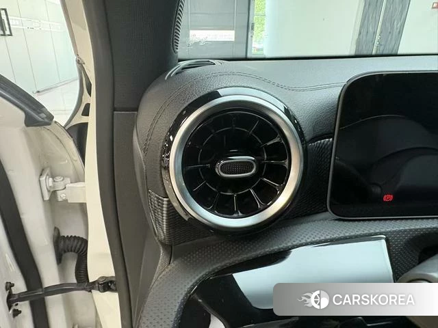 Mercedes-Benz Class A id 4208888 из Китая 5