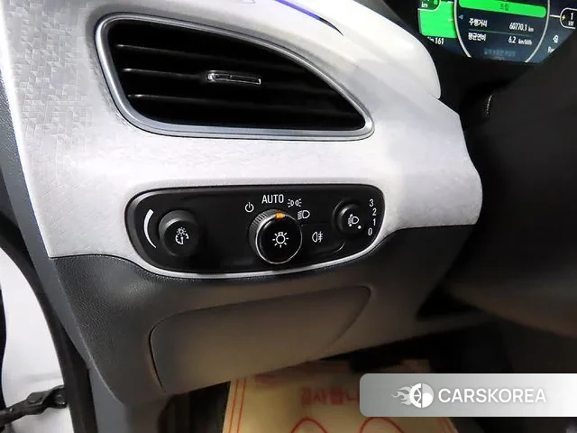 Chevrolet (GM Daewoo) Bolt EV 2019 Белый из Кореи, фото 5