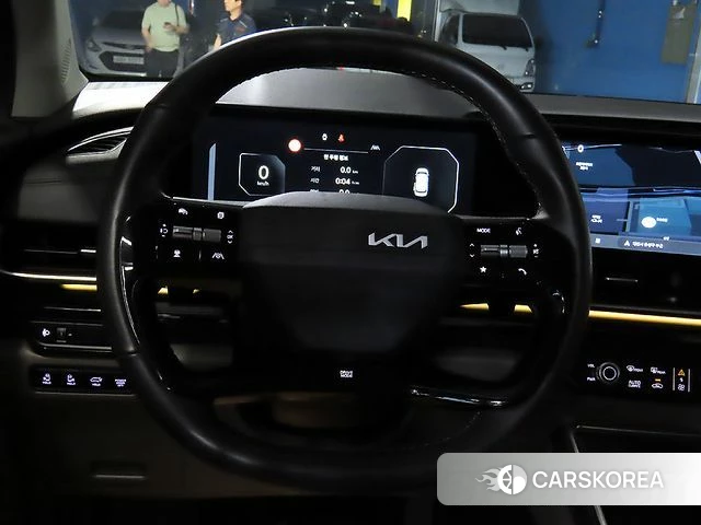 Kia The New Carnival 4th Generation 2025 Белый из Кореи, фото 5
