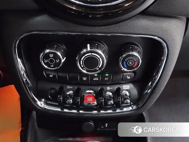 Mini Cooper D Clubman 2020 Светло-зеленый из Кореи, фото 5