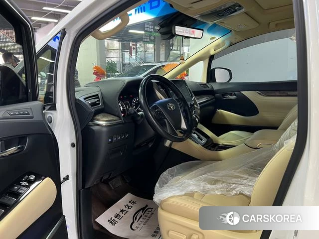 Toyota Elfa 2021 Белый из Китая, фото 5