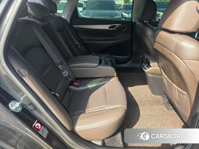 Hyundai The New Grandeur IG 2021 Серебристо-серый из Кореи, фото 5