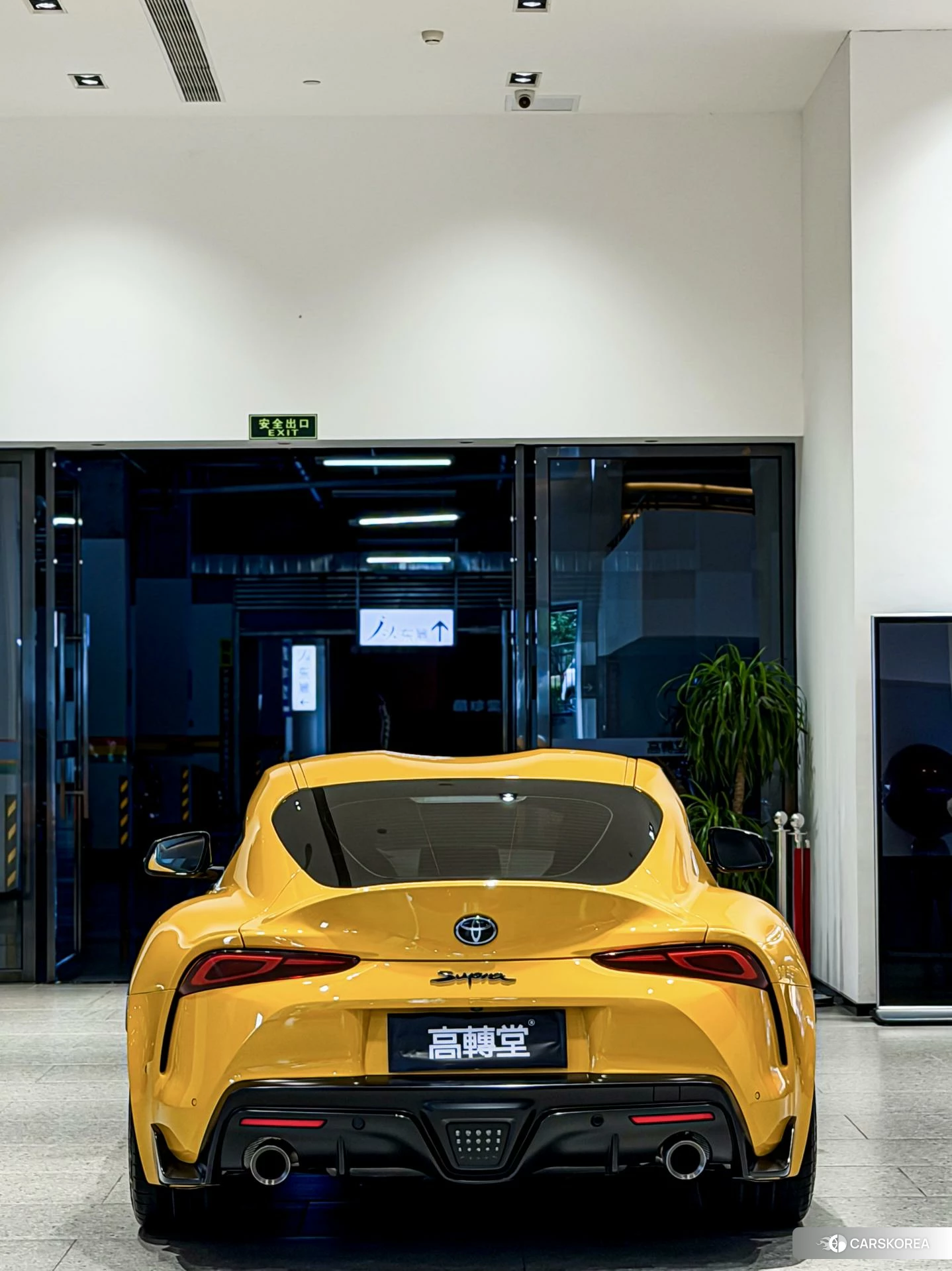 Toyota Supra 2021 Желтый из Китая, фото 5