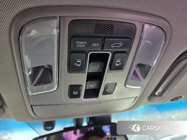 Kia The New Carnival 2018 Белый из Кореи, фото 5