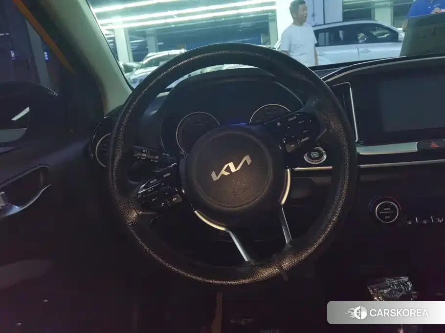 Kia KX1 2021 Белый из Китая, фото 5