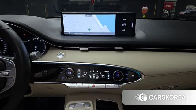 Genesis GV70 2022 Белый из Кореи, фото 5