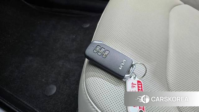 Kia Di All New Niro EV 2023 Белый из Кореи, фото 5